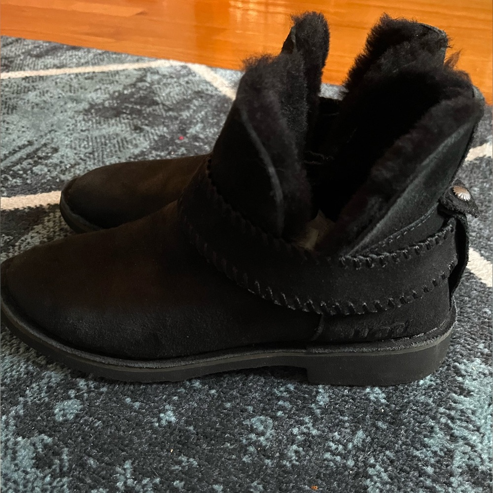 UGG Mckay boots